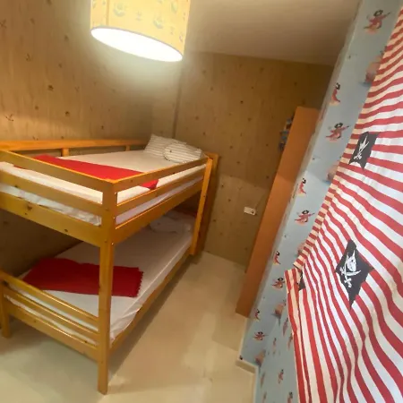 Daire Marina Raset, 3 Dormitorios, Centro, By Bookindenia