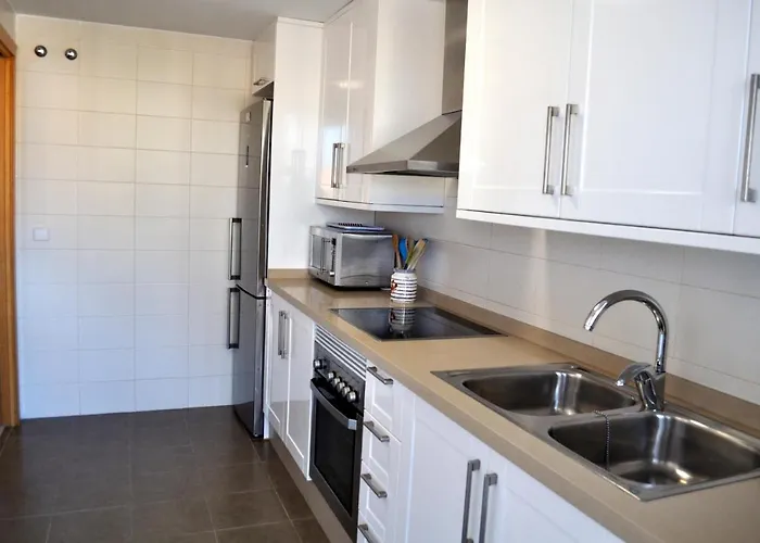 Marina Raset, 3 Dormitorios, Centro, By Bookindenia * Denia